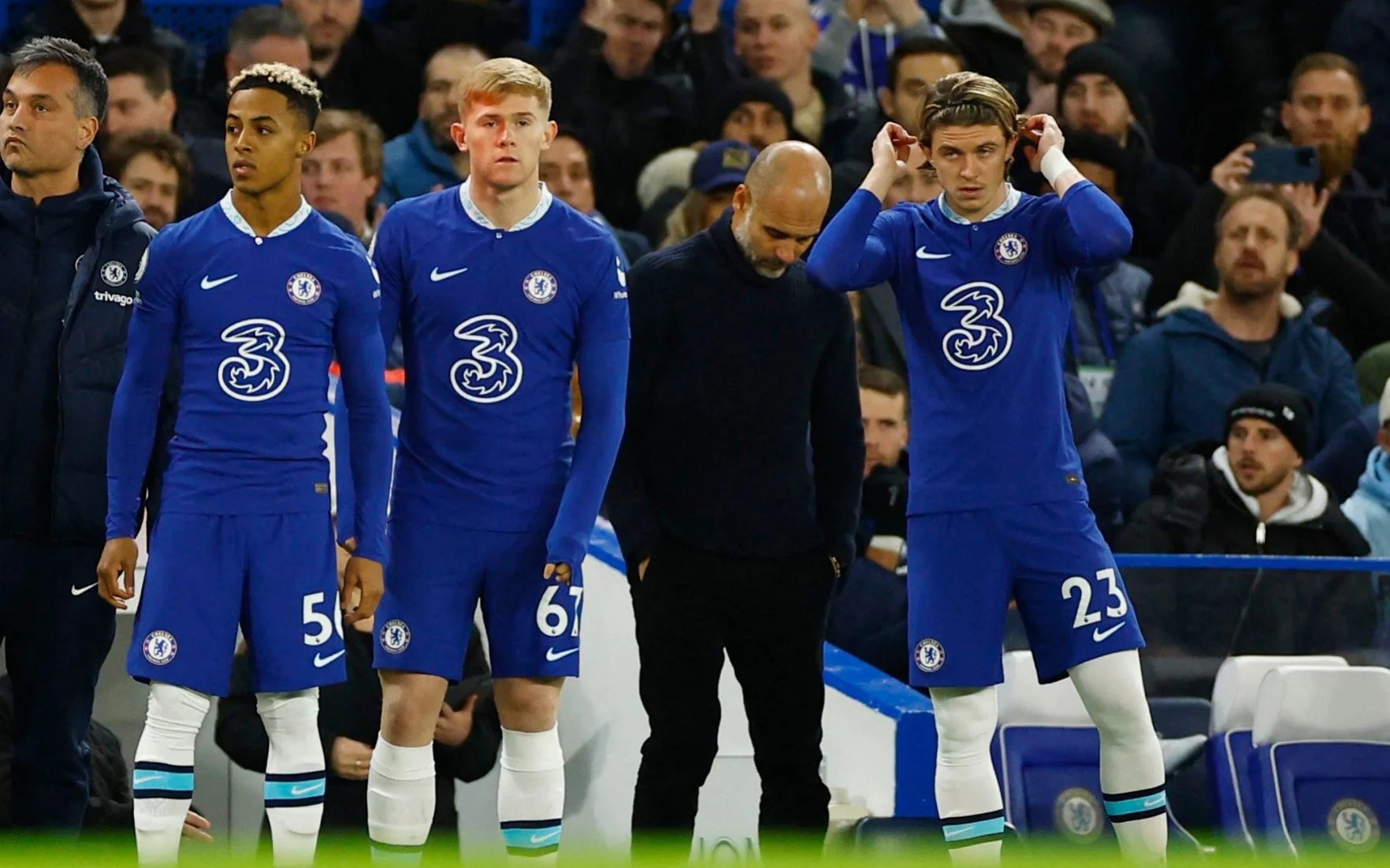 Trong khi Man City của Pep Guardiola đang khốn khổ, Chelsea lại tiêu tiền không tiếc. Ảnh: EPL