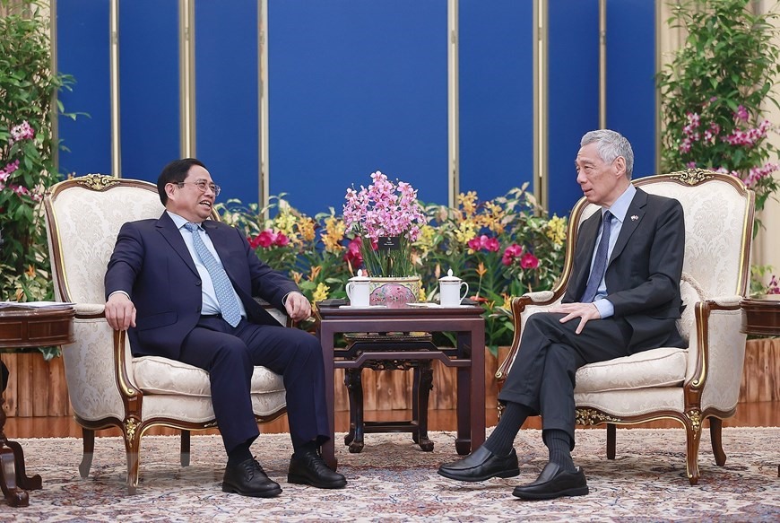 Thủ tướng Phạm Minh Chính hội đàm với Thủ tướng Singapore Lý Hiển Long. Ảnh: TTXVN