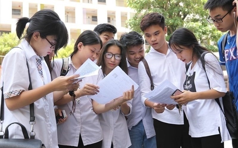 Bộ GDĐT công bố đề tham khảo kỳ thi tốt nghiệp THPT 2023. Ảnh: Hải Nguyễn