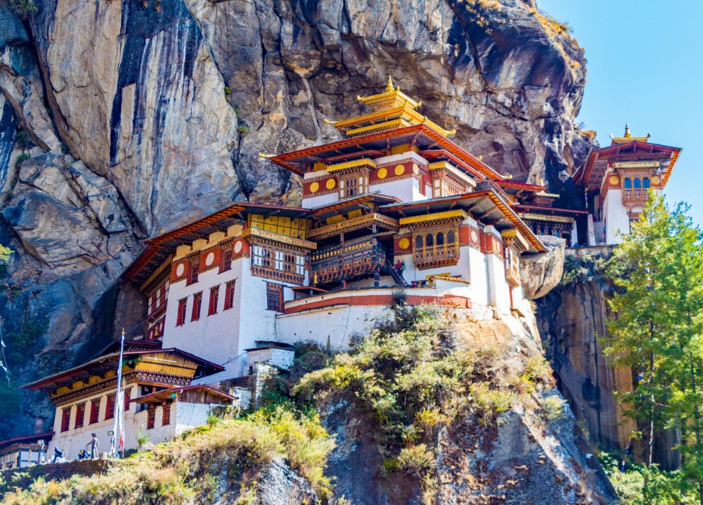 Tiger’s nest là một trong những tu viện lớn và linh thiêng nhất Bhutan.