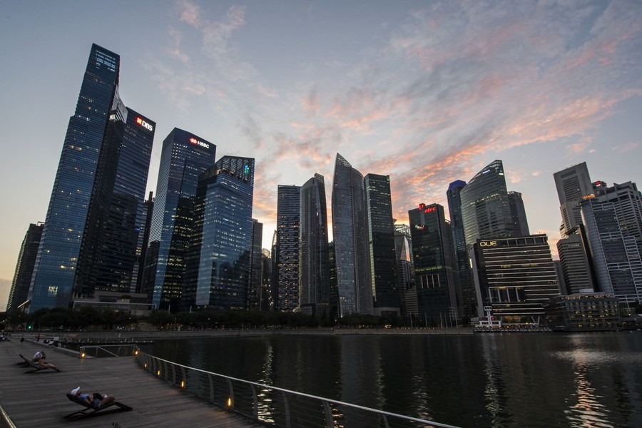 Singapore nổi tiếng với thu hút những nhân tài hàng đầu toàn cầu. Ảnh: Xinhua