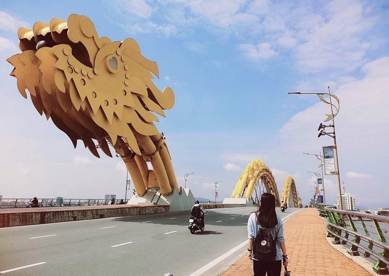 Đà Nẵng ngày càng phát triển mạnh về mảng du lịch. Ảnh: Danangfantactis