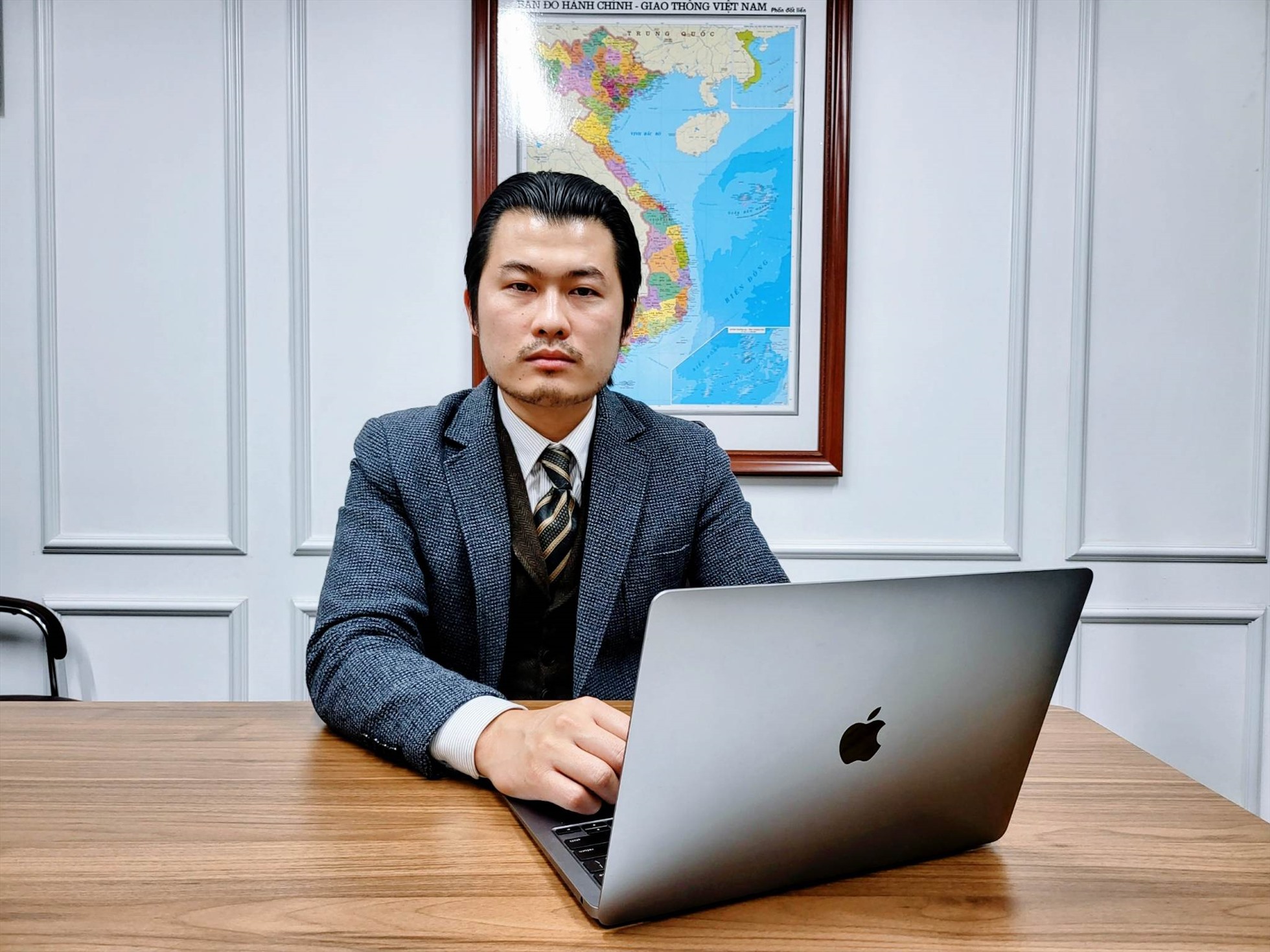 Luật sư Nguyễn Trọng Nghĩa (Giám đốc Hệ thống dịch vụ pháp lý toàn quốc Luật sư X).