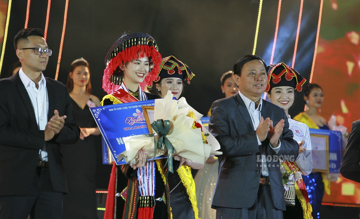 Danh hiệu Người đẹp Hoa Ban thứ 3 thuộc về thí sinh Đỗ Diệu Phương.