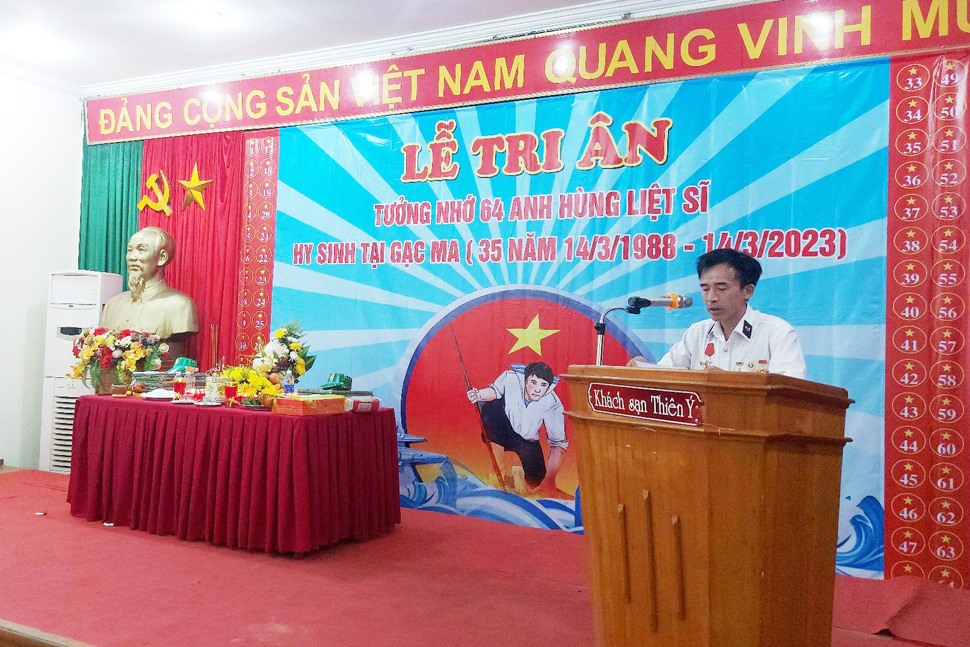 Cựu binh Lê Hữu Thảo phát biểu tại buổi lễ. Ảnh: Trần Tuấn.