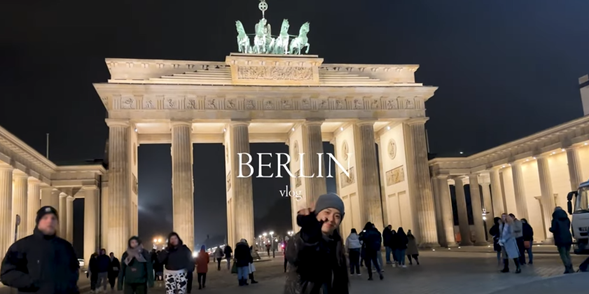Jisoo chia sẻ việc khám phá Berlin.