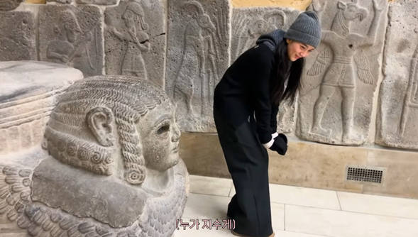 Jisoo chia sẻ việc khám phá Berlin.