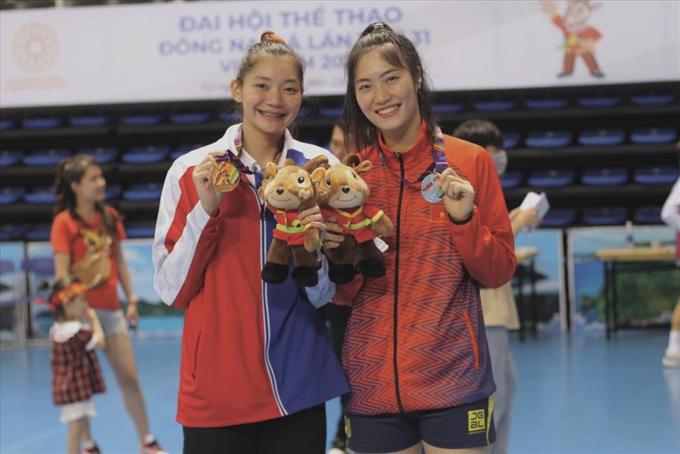 Năm ngoái, Việt Hương cũng góp mặt trong đội hình tuyển bóng chuyền nữ Việt Nam dự SEA Games 31 và giành tấm huy chương bạc tại Đại hội.