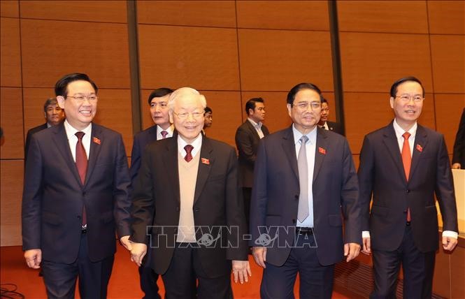 Tổng Bí thư Nguyễn Phú Trọng với các lãnh đạo Đảng, Nhà nước. Ảnh: TTXVN