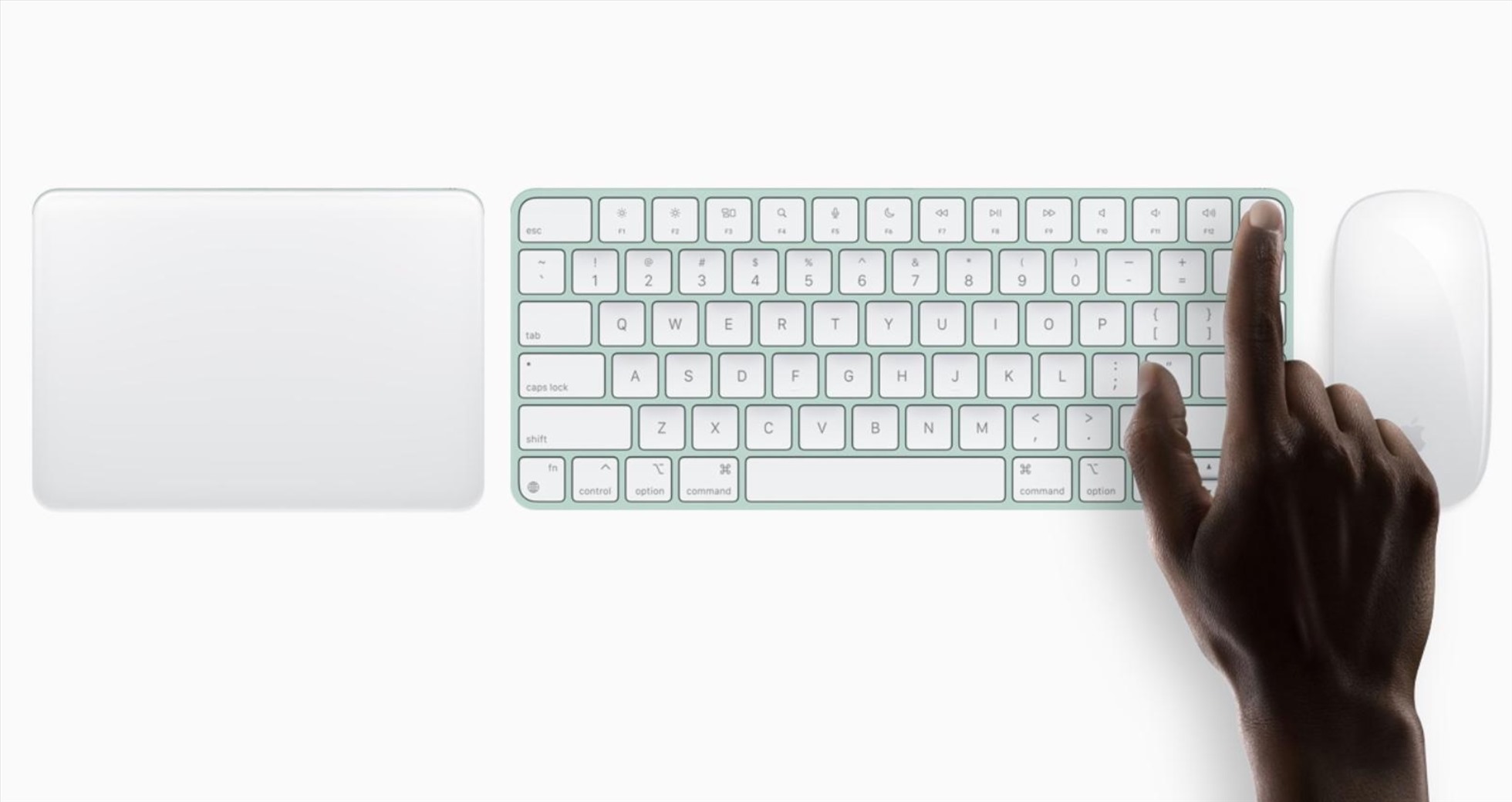 Người dùng mong Apple sẽ cung cấp nhiều phụ kiện hơn cho iMac mới. Ảnh: Apple