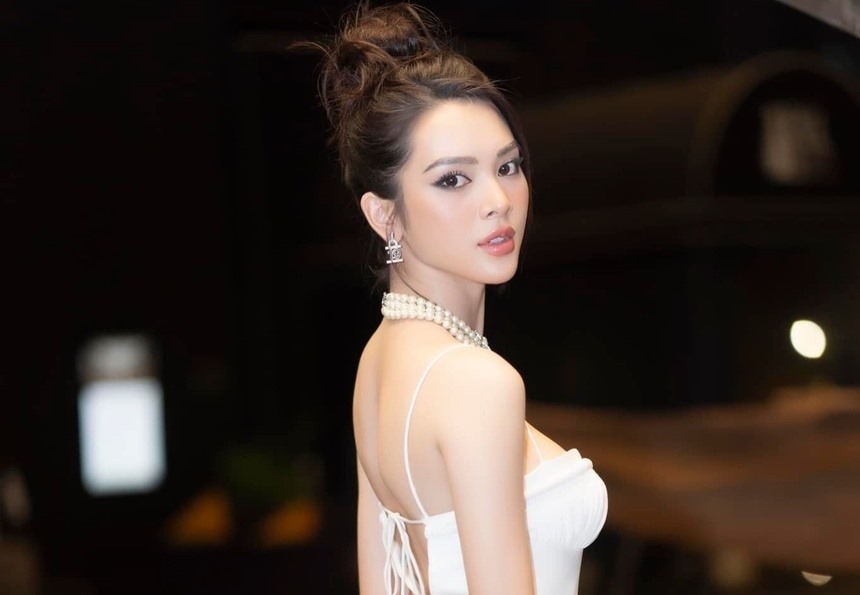 Quỳnh Lương thừa nhận do quá run và hồi hộp nên cô quên lời, mắc lỗi khi biểu diễn. Ảnh: Nhân vật cung cấp