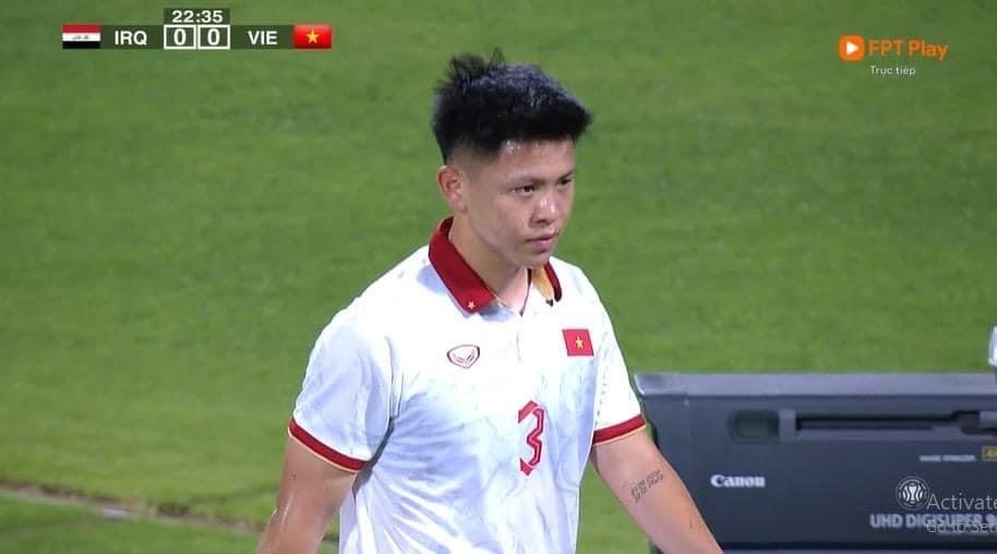 Vũ Tiến Long và Võ Hoàng Minh Khoa bị treo giò ở trận đấu giữa U23 Việt Nam vs U23 UAE. Ảnh: FPT Play