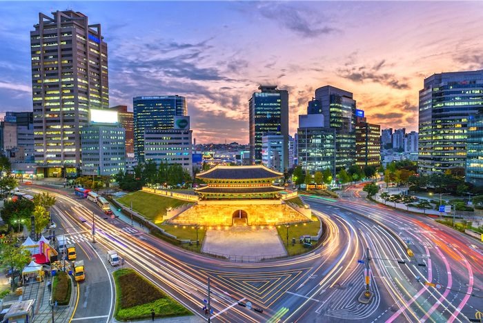 Dongdaemun - Khu phố sầm uất bậc nhất Seoul. Ảnh: Travel Lens