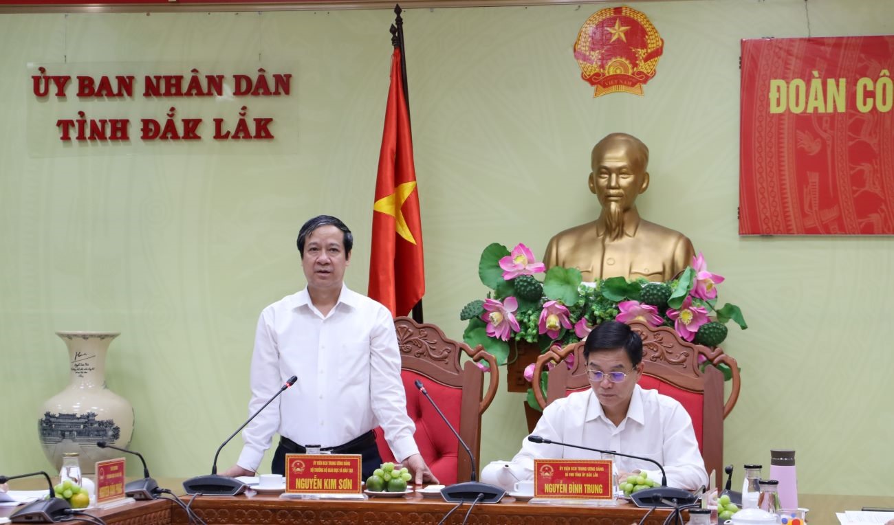 Bộ Trưởng Bộ Giáo dục Đào tạo Nguyễn Kim Sơn phát biểu. Ảnh: Minh Huệ