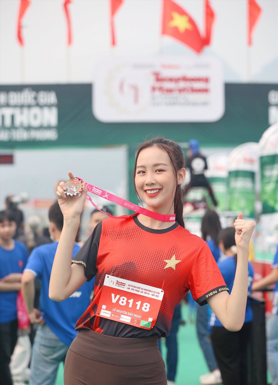 Hoa hậu Liên lục địa Bảo Ngọc tích cực tham gia các hoạt động trước và trong khi diễn ra giải chạy Tiền Phong Marathon 2023. Ảnh: Nhân vật cung cấp