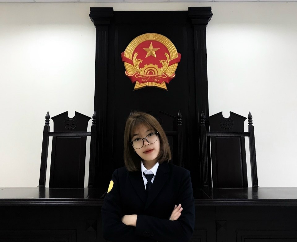 Lưu Thị Bưởi - Thủ khoa đầu vào khối C00 Học viện Tòa án. Ảnh: Nhân vật cung cấp