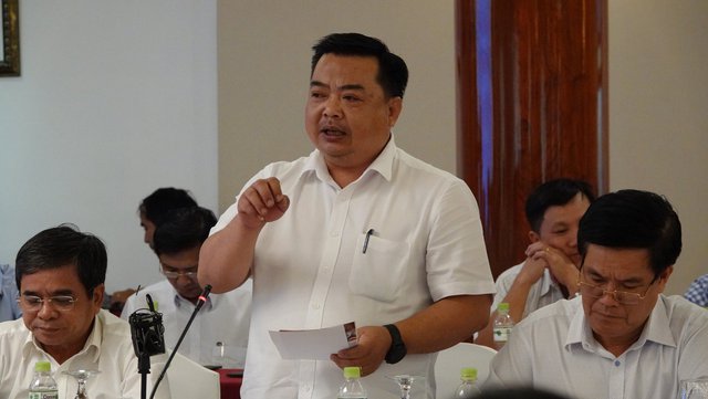 Giám đốc Sở Nội vụ Hậu Giang Nguyễn Minh Trí nêu ý kiến tại Hội thảo - Ảnh: VGP/Sỹ Đông