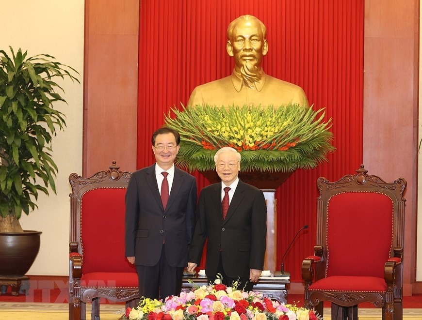 Tổng Bí thư Nguyễn Phú Trọng tiếp ông Vương Ninh, Ủy viên Trung ương Đảng Cộng sản Trung Quốc, Bí thư Tỉnh ủy Vân Nam. Ảnh: TTXVN