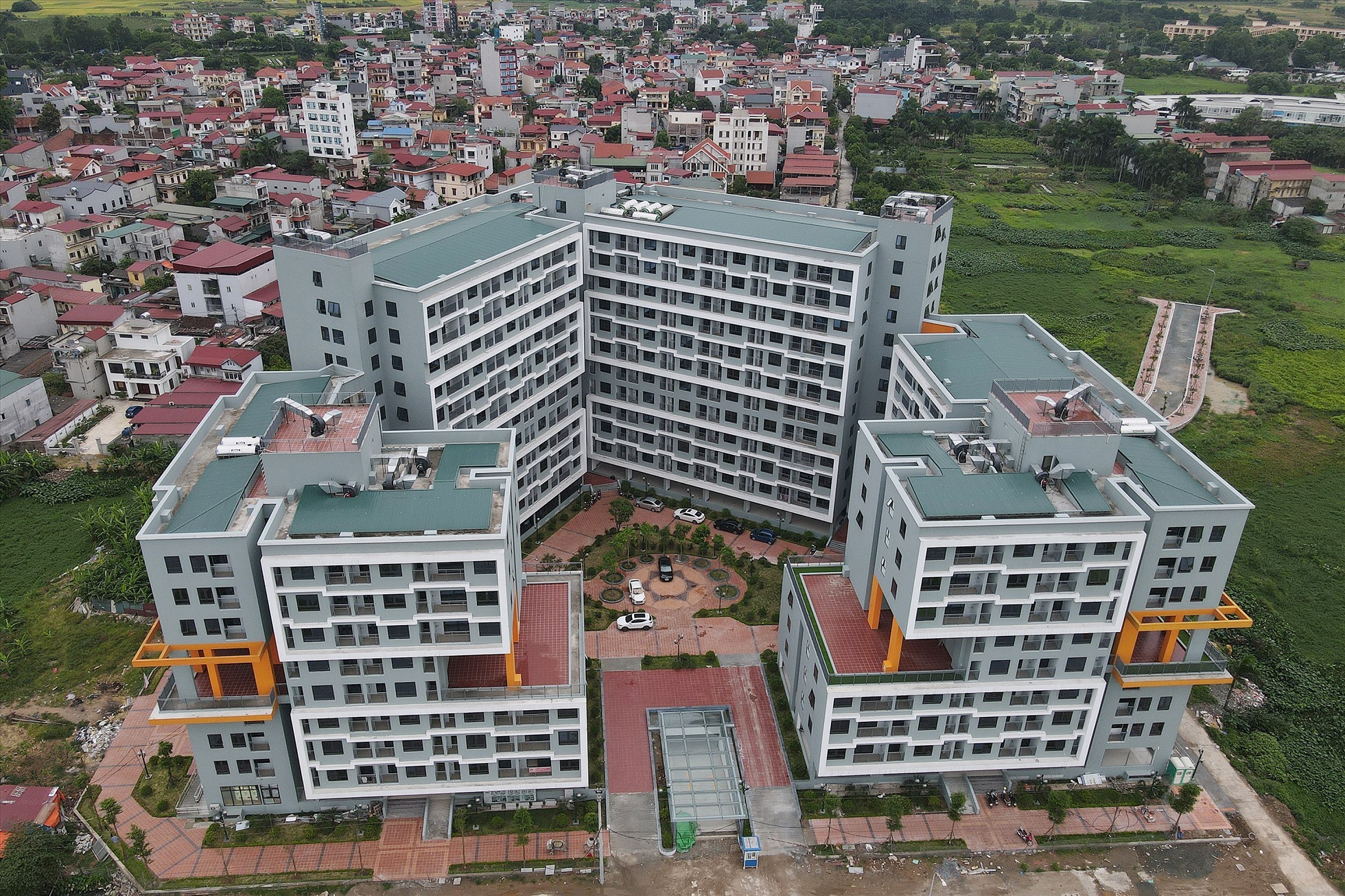 Một dự án xây dựng nhà ở xã hội tại huyện Đông Anh, Hà Nội. Ảnh: Hải Nguyễn