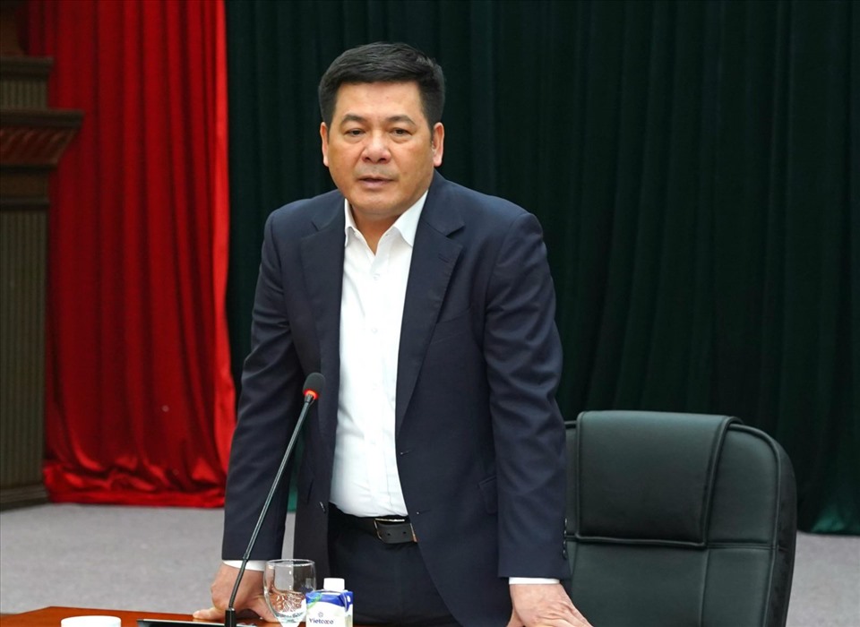 Ông Nguyễn Hồng Diên yêu cầu phải đủ than cho sản xuất điện. Ảnh: Bộ Công Thương