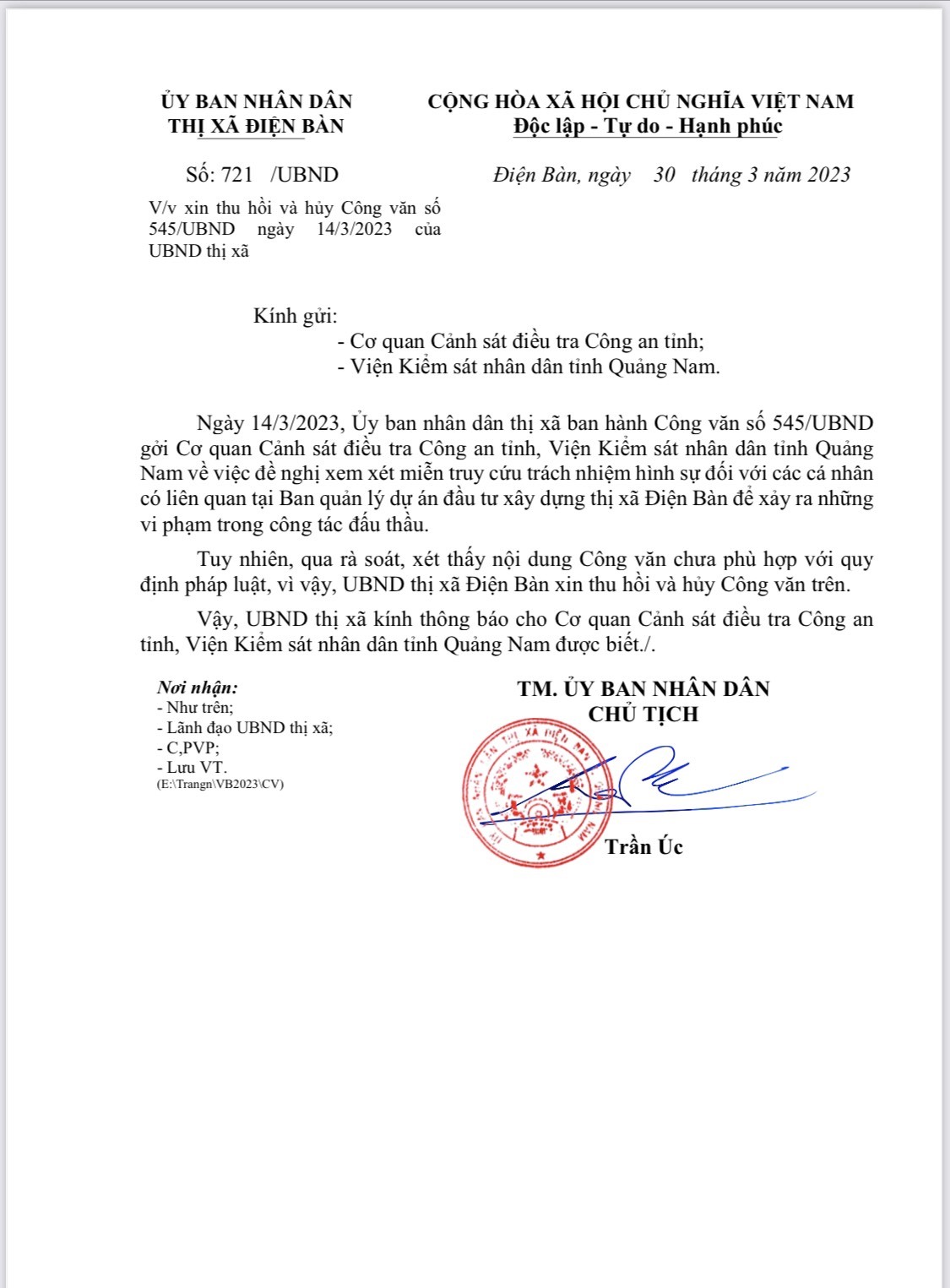 Văn bản xin thu hồi và hủy Công văn xin miễn truy cứu trách nhiệm hình sự cho các cá nhân liên quan đến vụ án tham nhũng tại Ban QLDA Điện Bàn. Ảnh Hoàng Bin