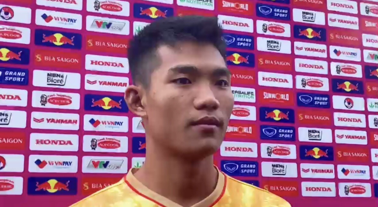 Hậu vệ Phan Du Học - đội tuyển U23 Việt Nam. Ảnh: Minh Châu