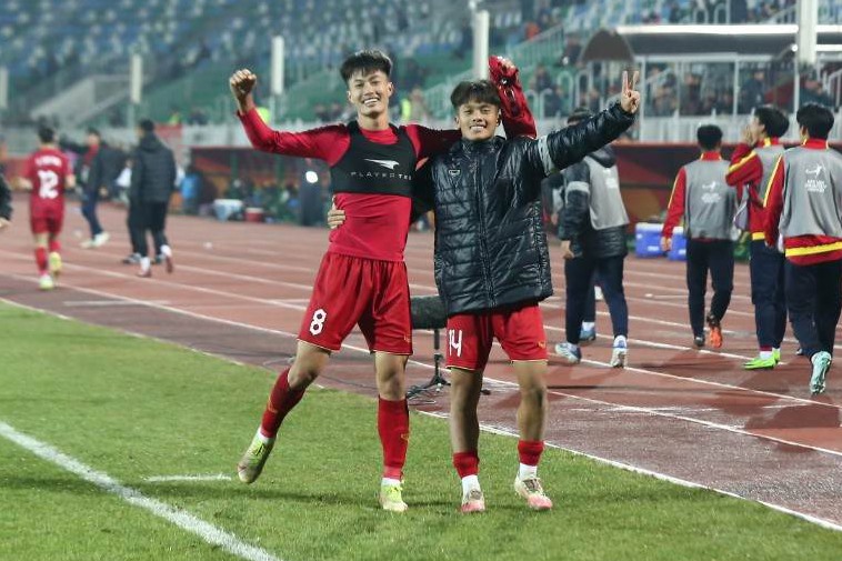 U20 Việt Nam hướng đến tấm vé vượt qua vòng bảng U20 Châu Á 2023. Ảnh: Phan Hồng