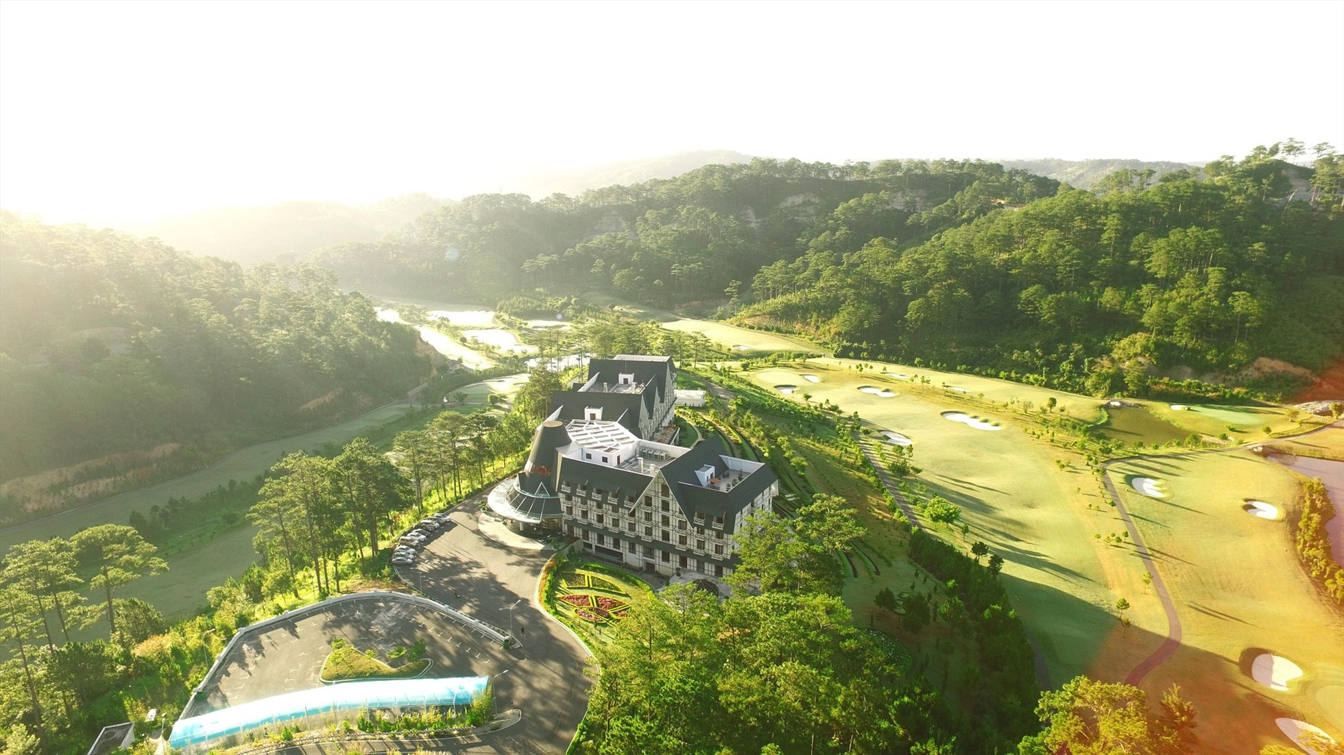 Swiss Belresort Tuyen Lam