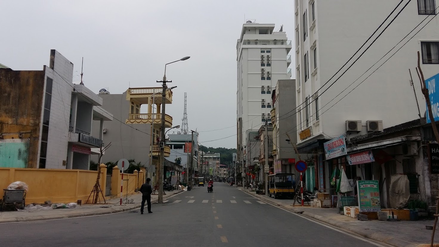 Trung tâm thị trấn Cô Tô. Ảnh: Nguyễn Hùng