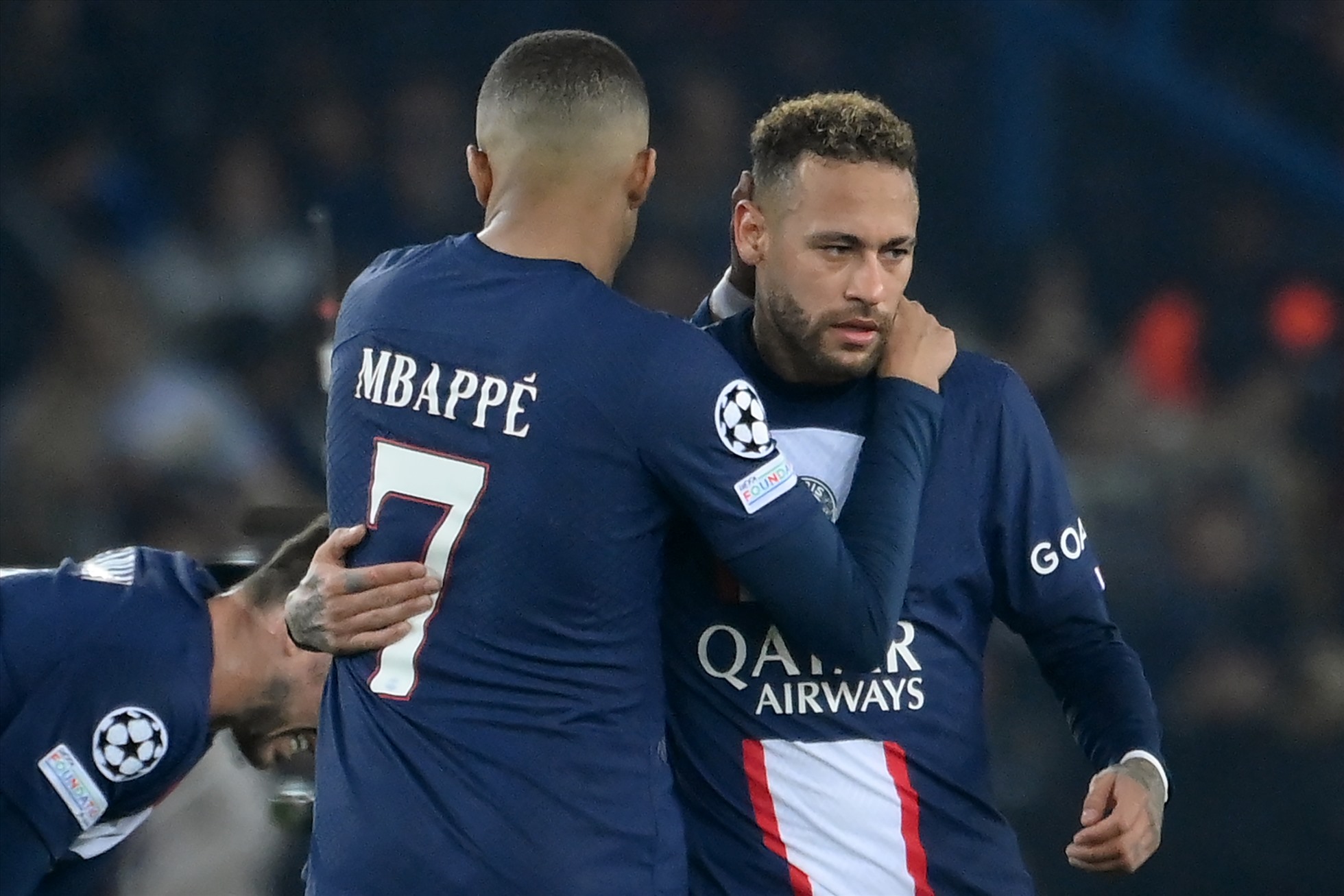 Không còn Neymar, Mbappe buộc phải gồng gánh PSG ngay trên sân khách. Ảnh: AFP