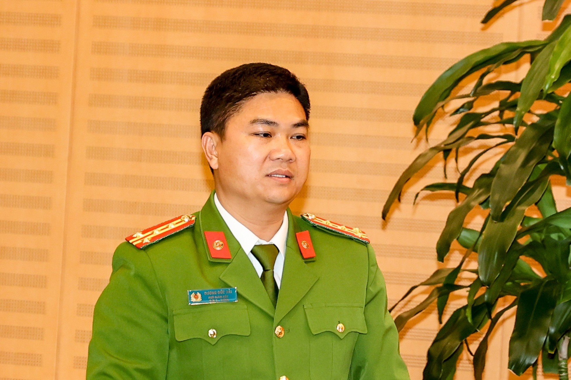 Đại tá Dương Đức Hải, Phó Giám đốc Công an TP Hà Nội thông tin tại họp báo. Ảnh: Phạm Đông