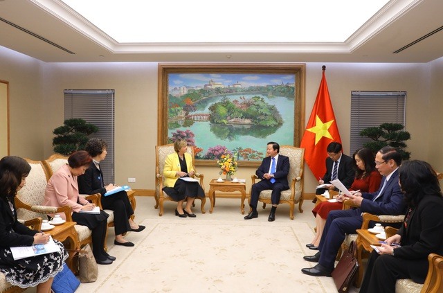 Phó Thủ tướng Trần Hồng Hà mong muốn UNICEF hỗ trợ Việt Nam sửa đổi, bổ sung Luật Tài nguyên nước, thể hiện được tầm nhìn, cách thức quản lý nguồn nước xuyên biên giới. Ảnh: VGP