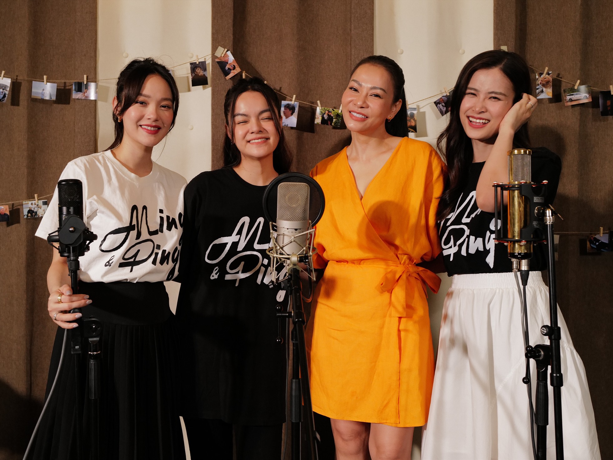Minh Hằng và các bà mẹ đình đám showbiz Việt kết hợp trong ca khúc “Mẹ chở con đi“. Ảnh: Nhân vật cung cấp