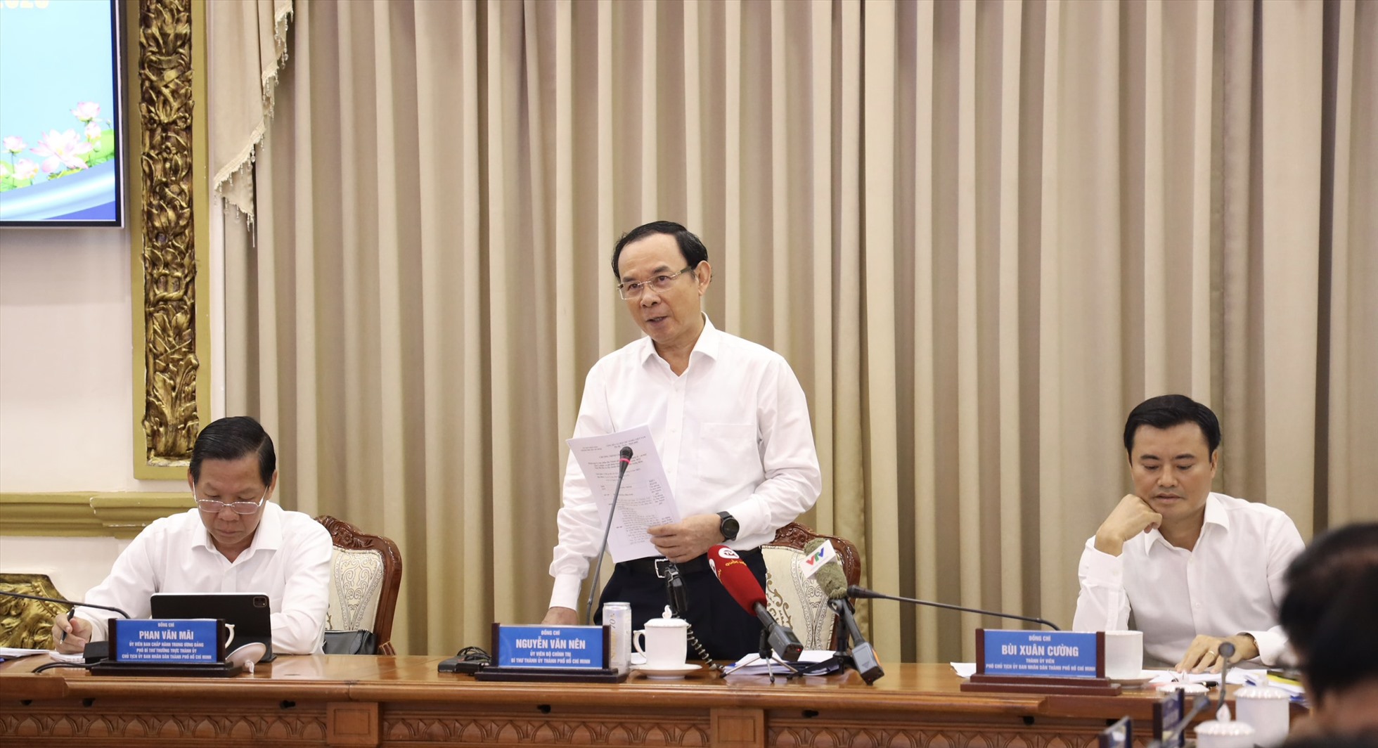 Bí thư Thành ủy TP Hồ Chí Minh Nguyễn Văn Nên phát biểu chỉ đạo hội nghị.  Ảnh: Trung tâm báo chí