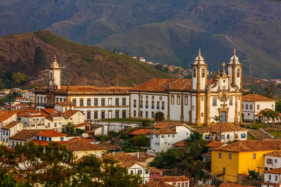 Ouro Preto có nhiều điểm tham quan như Bảo tàng bí mật, Nhà thờ Nossa Senhora, Quảng trường Tiradentes...Ảnh: Google Arts and Culture