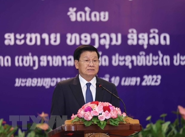 Tổng Bí thư, Chủ tịch nước Lào Thongloun Sisoulith phát biểu tại tiệc chiêu đãi.  Sự kiện diễn ra trong chuyến thăm chính thức Lào của Chủ tịch nước Võ Văn Thưởng. Ảnh: TTXVN