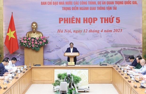 Thủ tướng Phạm Minh Chính chủ trì phiên họp. Ảnh: TTXVN