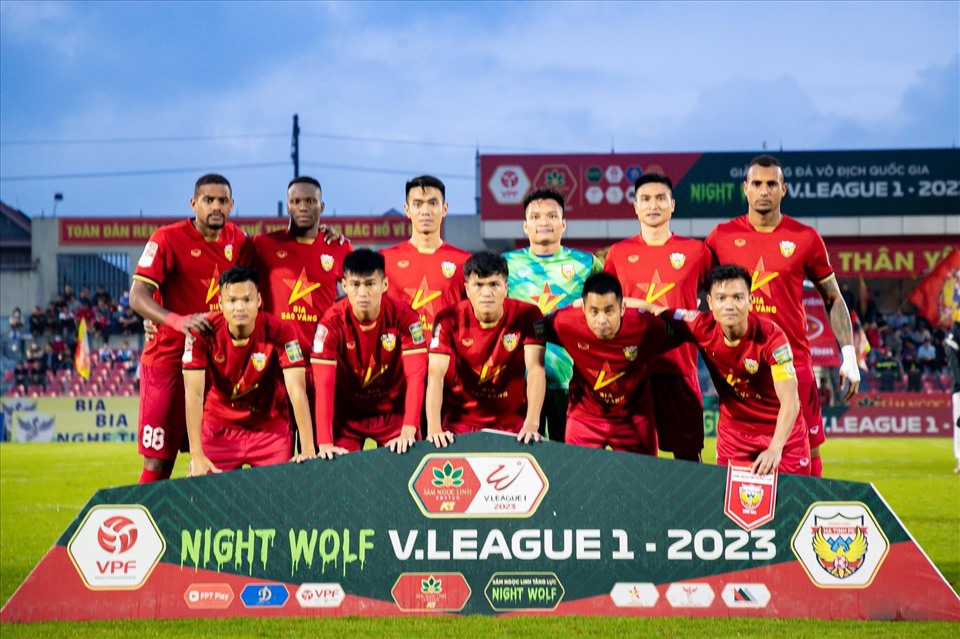Hồng Lĩnh Hà Tĩnh khó có điểm ở chuyến làm khách tới sân Thanh Hoá ở vòng 6 V.League 2023. Ảnh: Hồng Lĩnh Hà Tĩnh FC