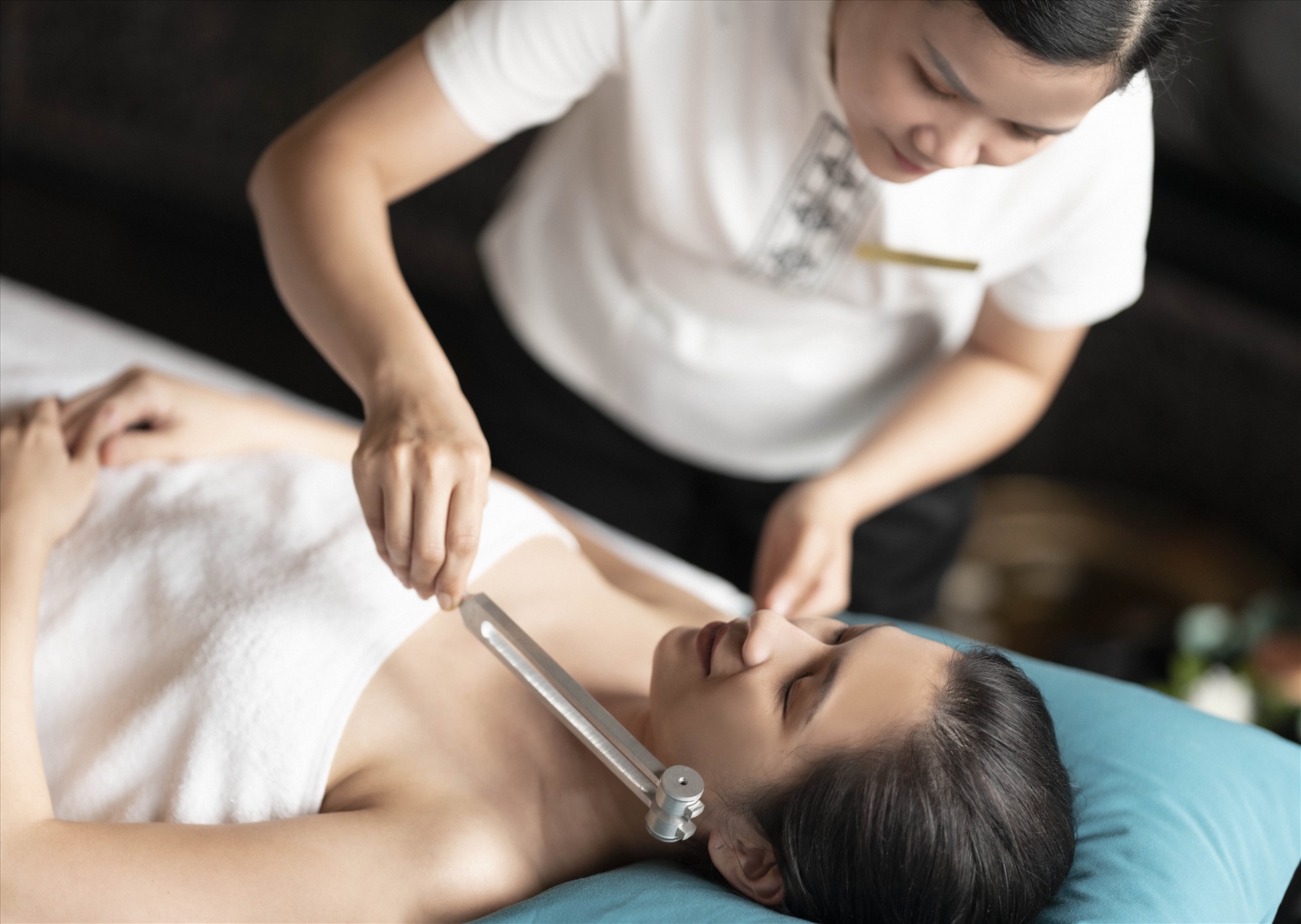 Du khách có thể trải nghiệm và thư giãn khi trị liệu tại Mi Sol Spa. Ảnh: Hà