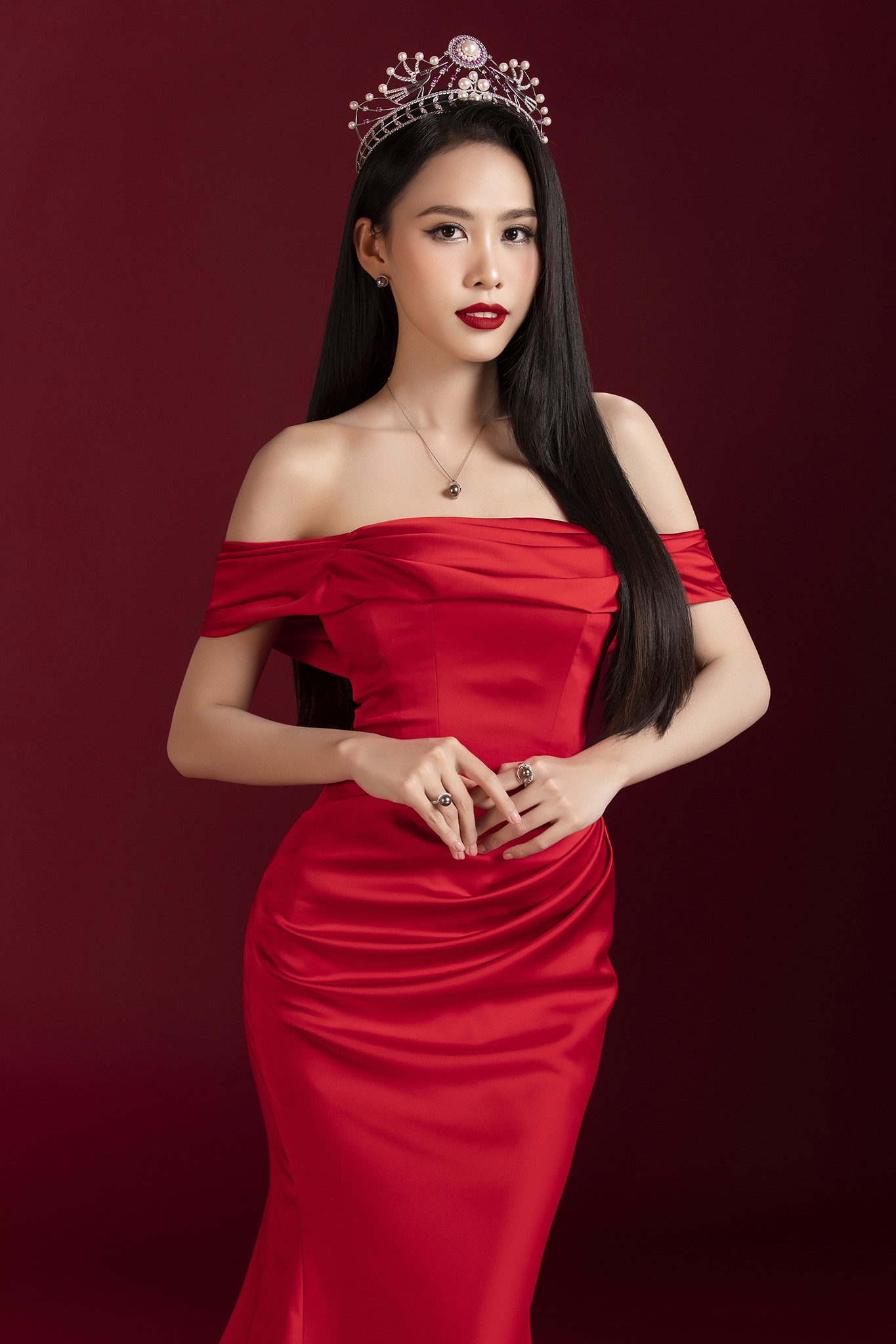 Top 3 Hoa hậu Việt Nam 2022 khoe sắc. Ảnh: Sen Vàng.