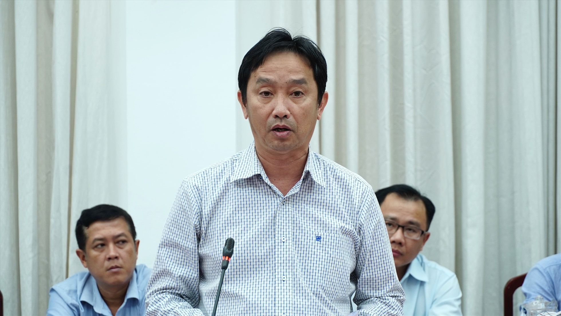 Ông Lê Tiến Dũng – Giám đốc Sở GTVT TP. Cần Thơ phát biểu tại buổi họp báo Quý I/2023. Ảnh: Tạ Quang