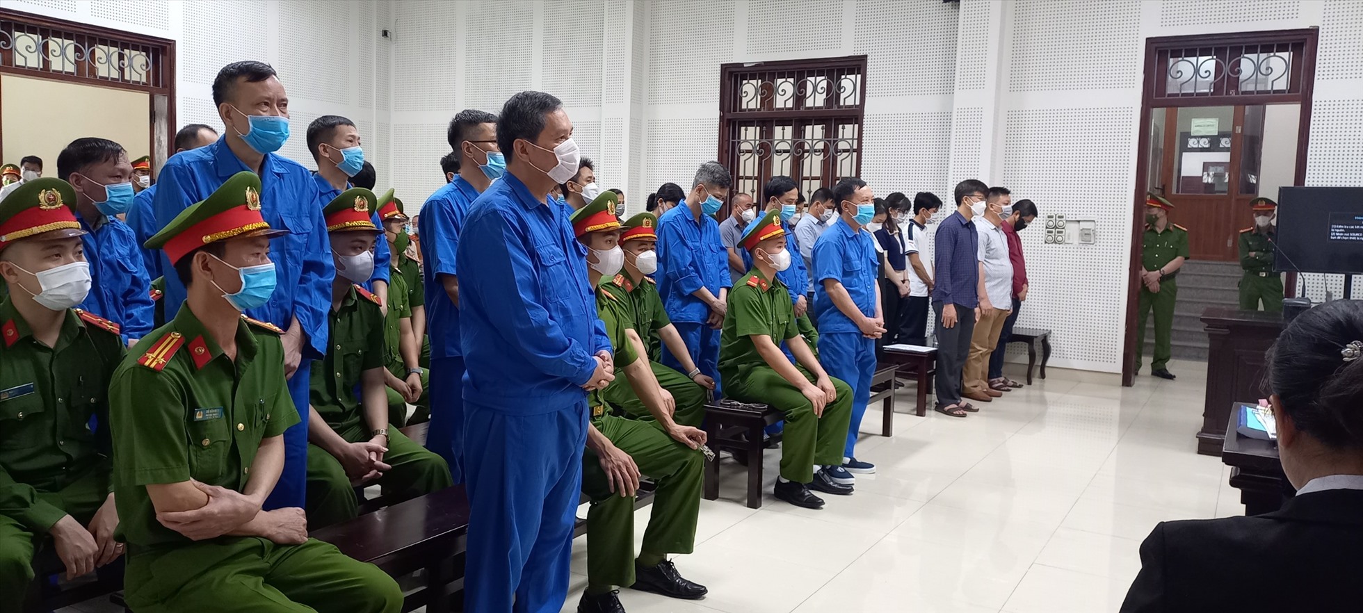 Nguyên Chủ tịch UBND TP.Hạ Long Phạm Hồng Hà tại phiên tòa sáng nay (19.4). Ảnh: Nguyễn Hùng