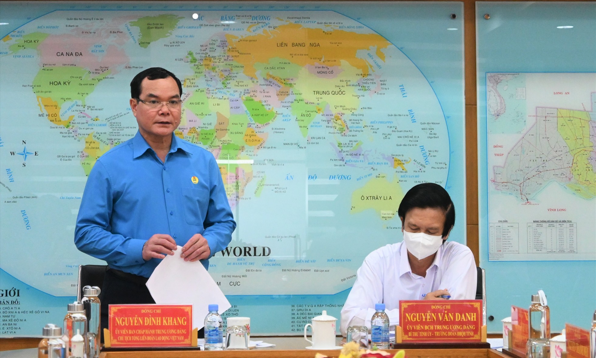 Chủ tịch Tổng LĐLĐ Việt Nam Nguyễn Đình Khang phát biểu tại buổi làm việc với Thường trực Tỉnh ủy Tiền Giang. Ảnh: Thành Nhân