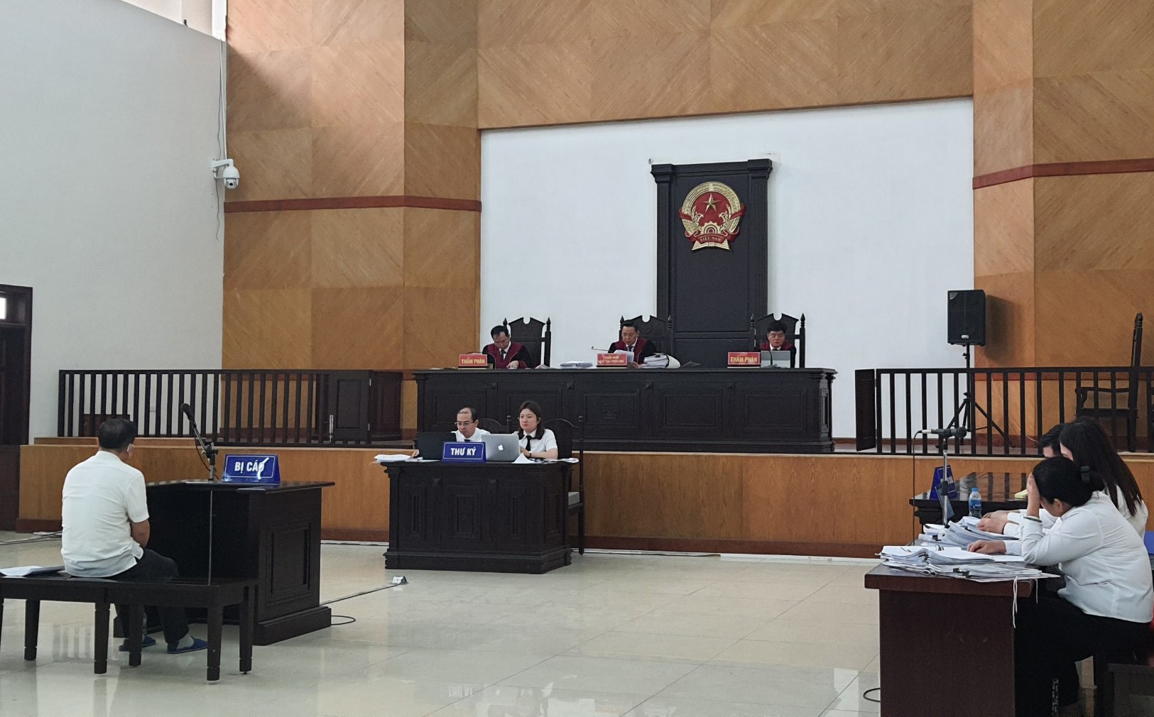 Phiên toà phúc thẩm xét xử cựu đại tá Phùng Anh Lê. Ảnh: Việt Dũng