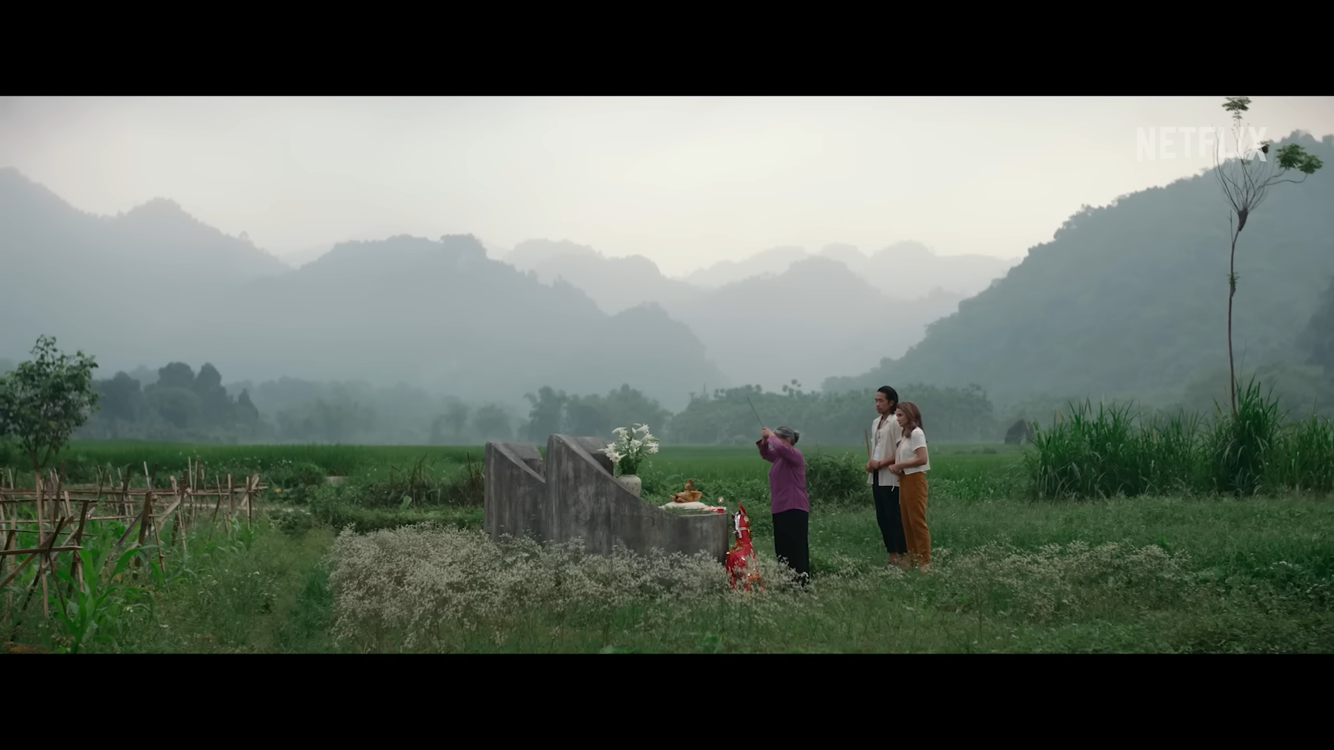 Loạt hình ảnh thú vị xuất hiện trong trailer phim. Ảnh: Chụp màn hình