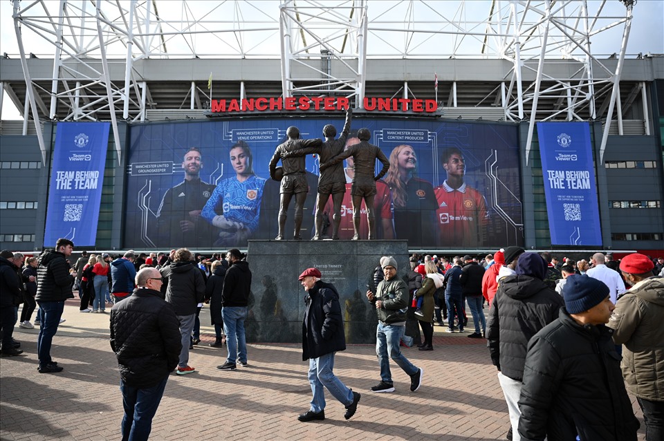 Sân Old Trafford khó có thể có thêm những ngôi sao hàng đầu nếu nhà Glazer ở lại. Ảnh: AFP