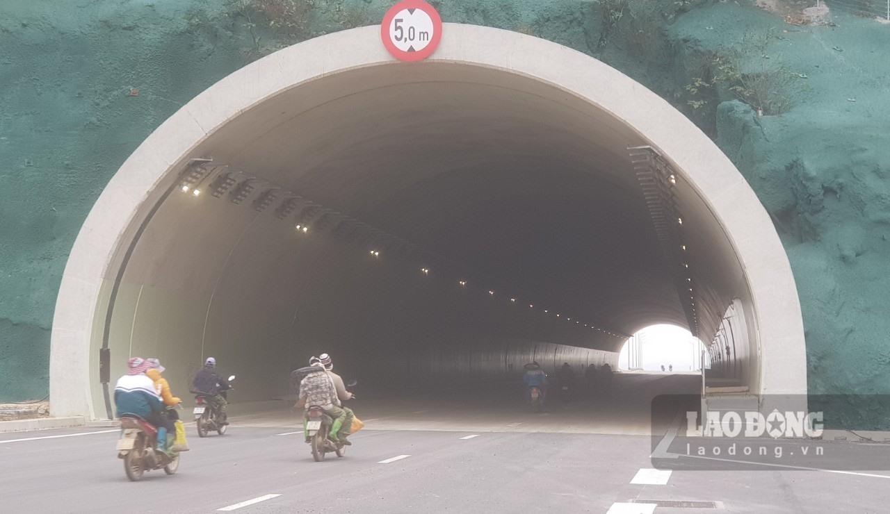 Khi đưa cao tốc Mai Sơn - QL45 vào khai thác sẽ rút gắn thời gian các phương tiện di chuyển từ Hà Nội về Thanh Hóa. Ảnh: Diệu Anh