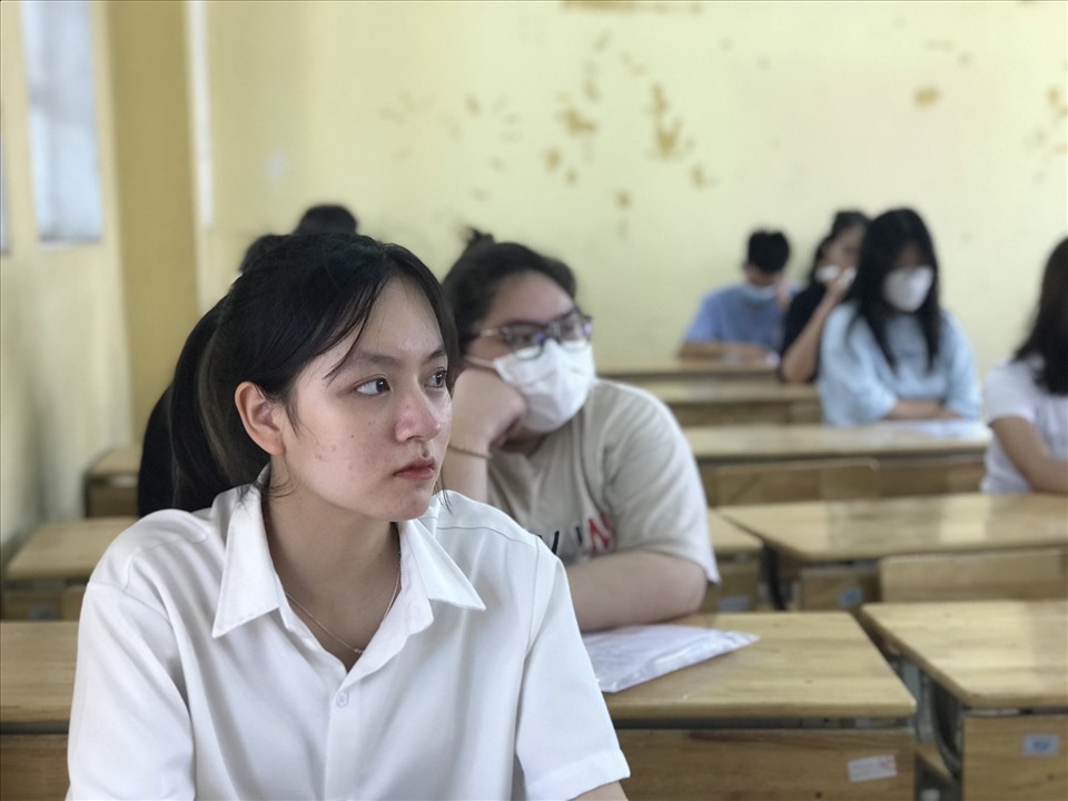 Định hướng ngành nghề cho học sinh cuối cấp là việc rất quan trọng. Ảnh: Trang Hà