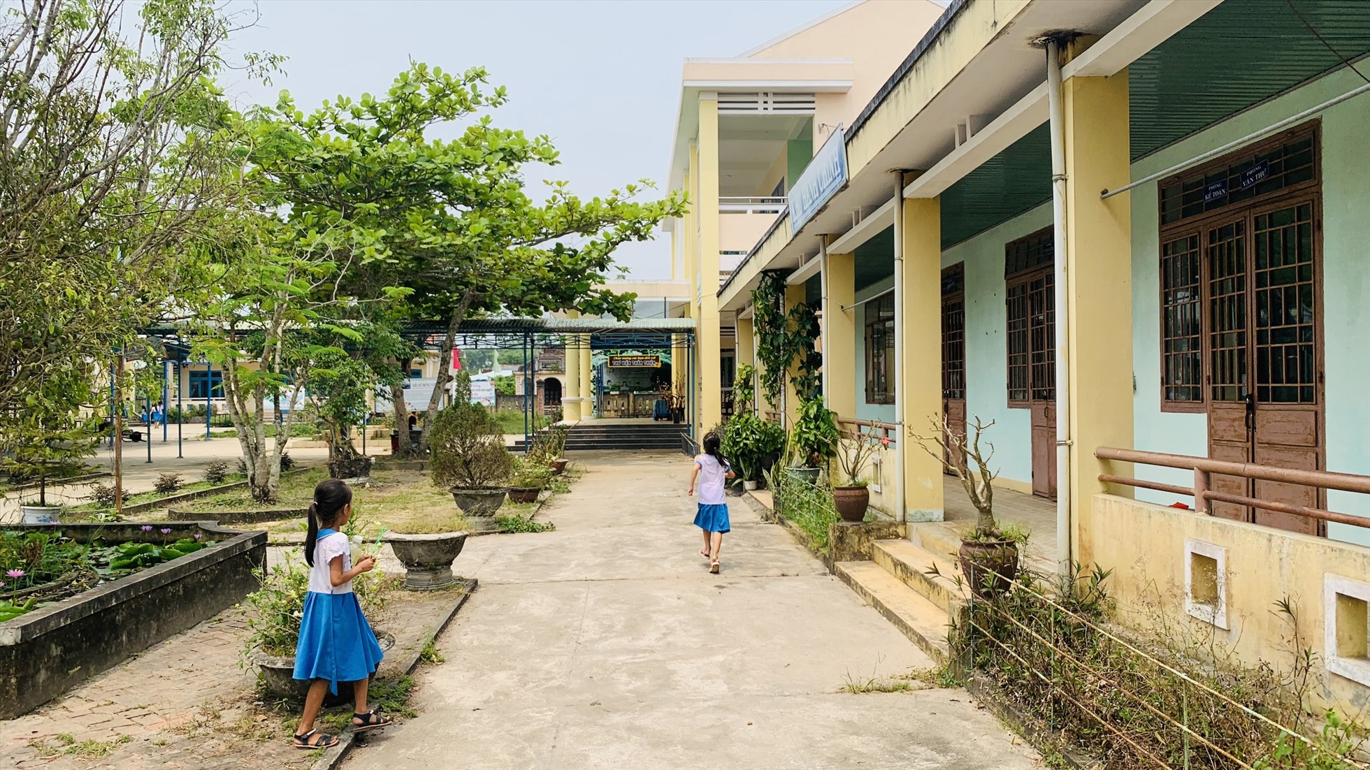 Trường Tiểu học Trưng Vương, huyện Thăng Bình tồn tại bất cập trong quản lí, sử dụng kính phí bán trú. Ảnh Hoàng Bin
