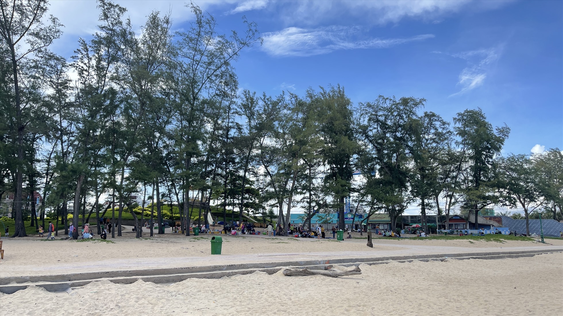 Bãi biển Đồi Dương, TP.Phan Thiết. Ảnh: Duy Tuấn